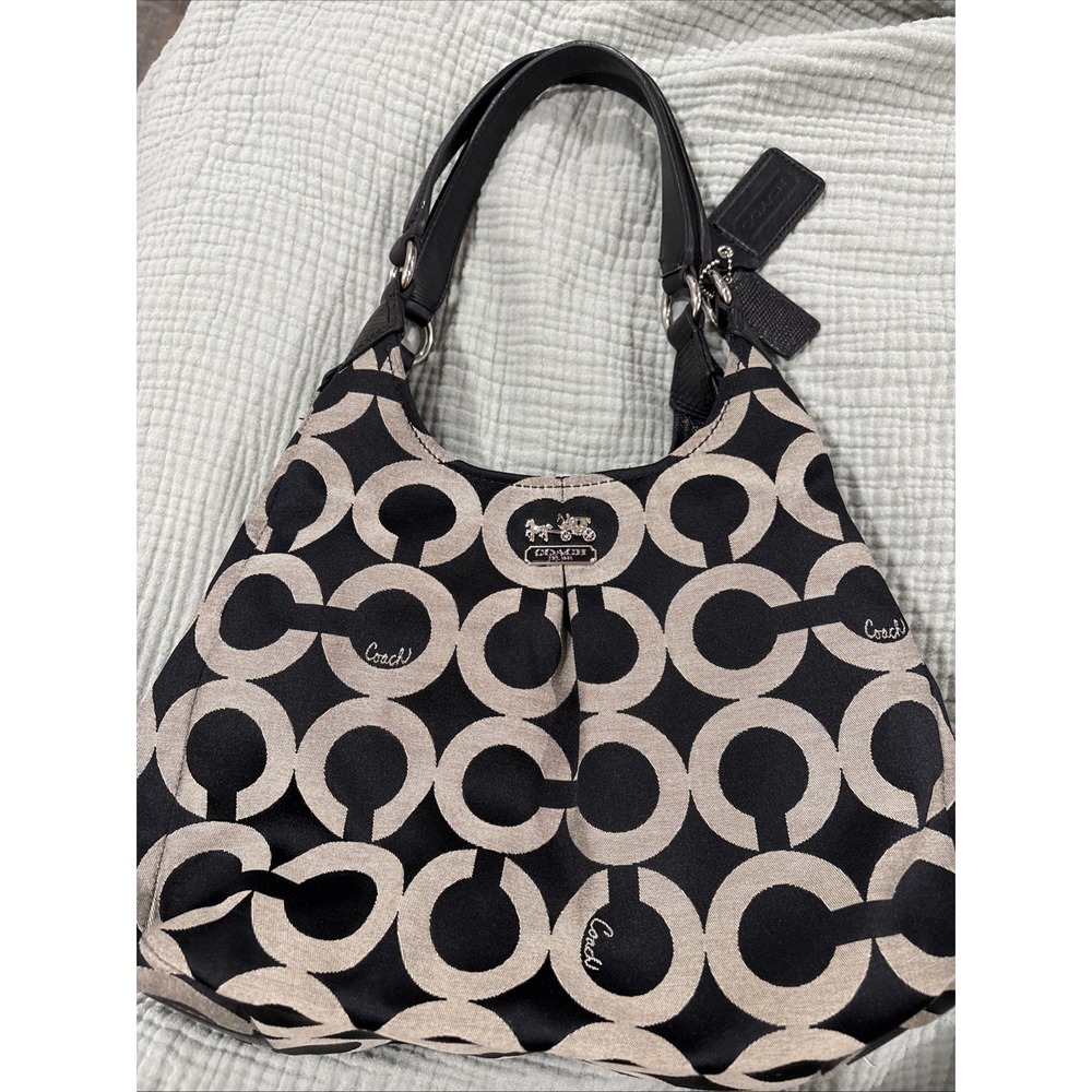 Coach Madison Maggie Op Art Signature Black C  21125 Shoulder Bag  And Wallet
